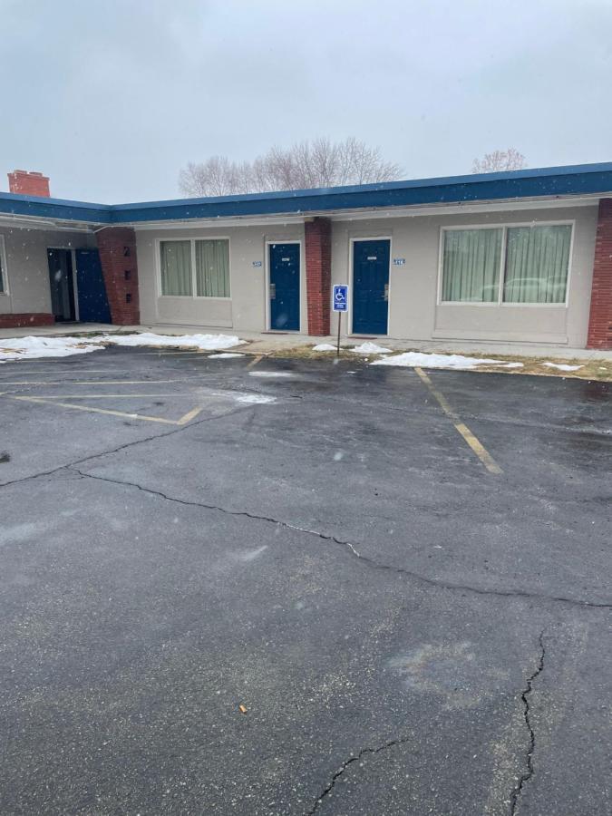 American Motor Inn - Rock Island Luaran gambar