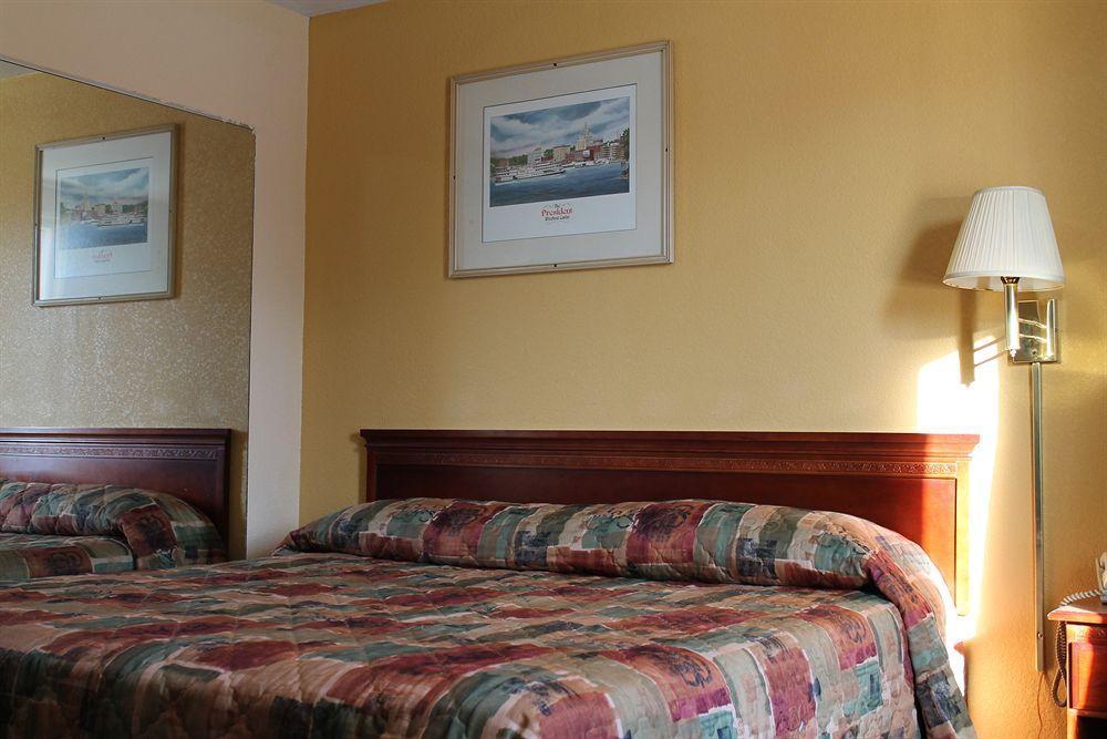 American Motor Inn - Rock Island Luaran gambar